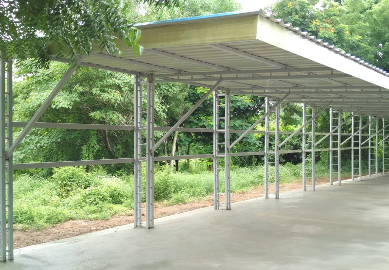 Structure en profilés polyester, alternative fiable à l’acier avec une durabilité élevée et maintenance réduite 